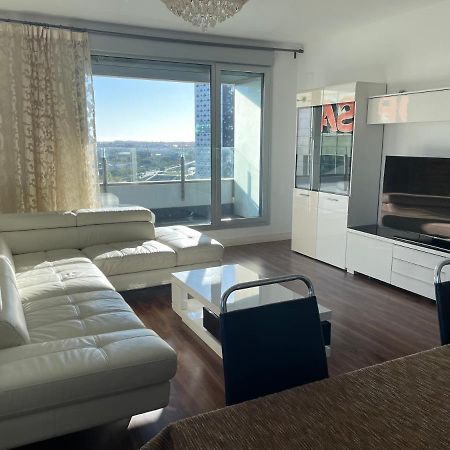 Fira De Barcelona City View Apartment With Garage Parking L'Hospitalet de Llobregat Eksteriør bilde