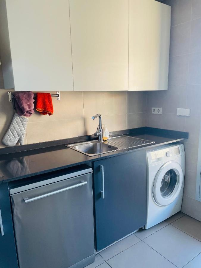 Fira De Barcelona City View Apartment With Garage Parking L'Hospitalet de Llobregat Eksteriør bilde