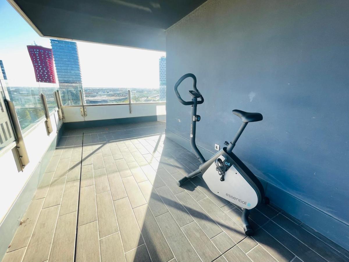 Fira De Barcelona City View Apartment With Garage Parking L'Hospitalet de Llobregat Eksteriør bilde