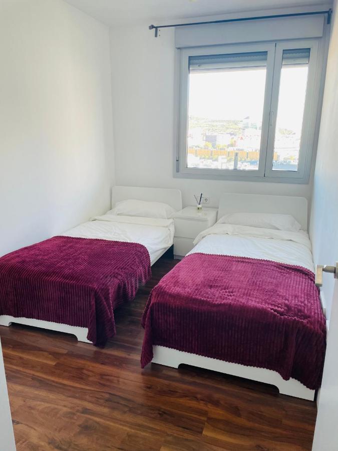 Fira De Barcelona City View Apartment With Garage Parking L'Hospitalet de Llobregat Eksteriør bilde
